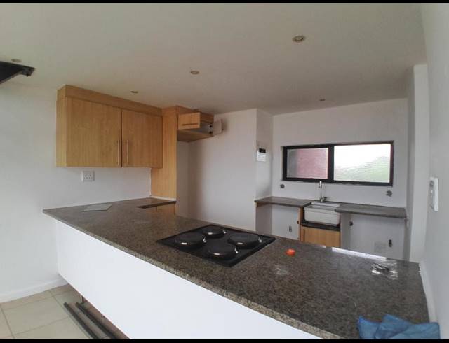 1 BEDROOM APARTMENT FOR SALE IN ROOIHUISKRAAL NORTH